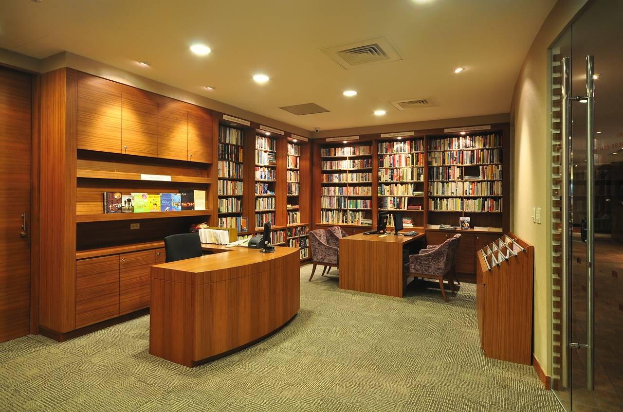 Business & Computer Center banner